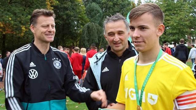 他把常见于 他把常见于