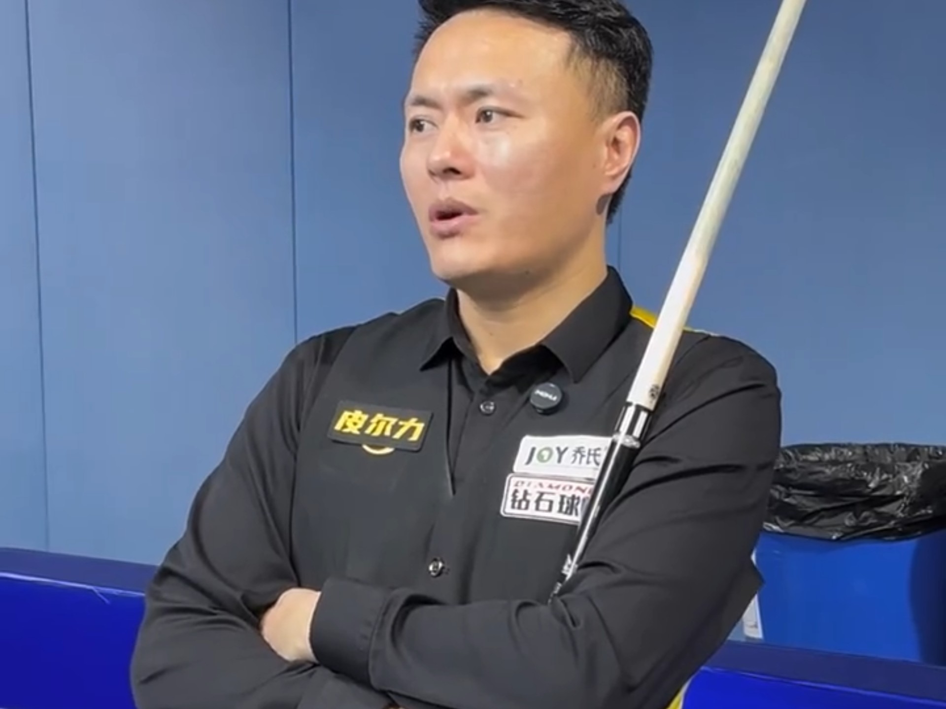 刺刀见红的